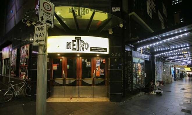 Bữa tiệc siêu lây nhiễm tại Sydney