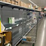 Chuỗi siêu thị Woolworths đưa ra giới hạn mua mới đối với thuốc giảm đau và giấy vệ sinh trên toàn nước Úc