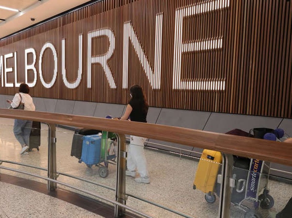 Sân bay lớn thứ hai tại Úc kêu gọi bỏ yêu cầu xét nghiệm PCR