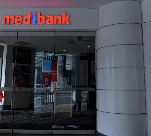 Medibank (Úc) tiếp tục hoãn thanh toán bảo hiểm sức khoẻ