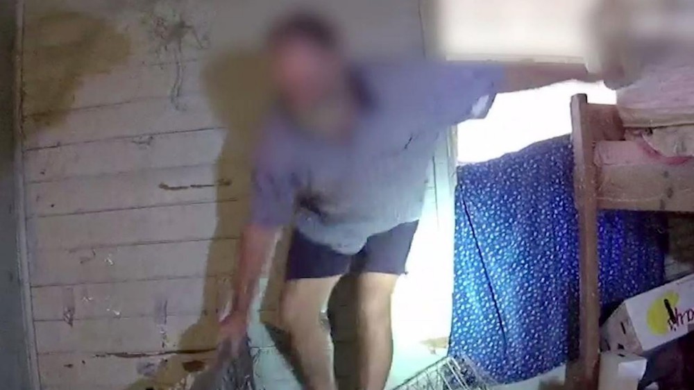Bên trong nơi ẩn náu của kẻ bị truy nã gắt gao nhất nước Úc