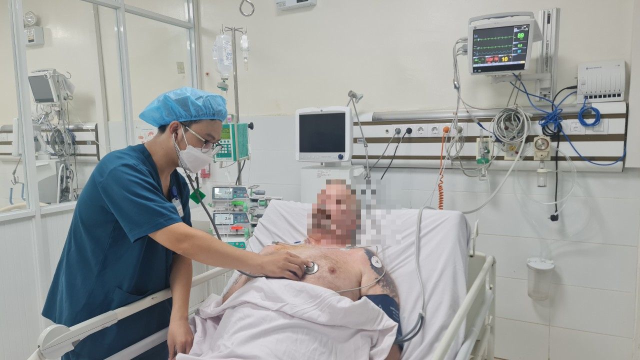 Việt Nam cứu sống phi công người Úc suýt tử vong trước khi lên máy bay