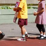 Số ca nhiễm Covid-19 gia tăng khiến hàng nghìn học sinh ở Úc phải nghỉ học